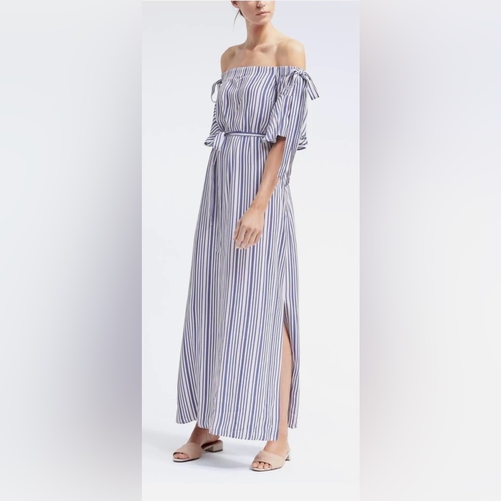 Banana Republic M Stripe Maxi Dress Off Shoulder Blue White Lined Long NWT $128